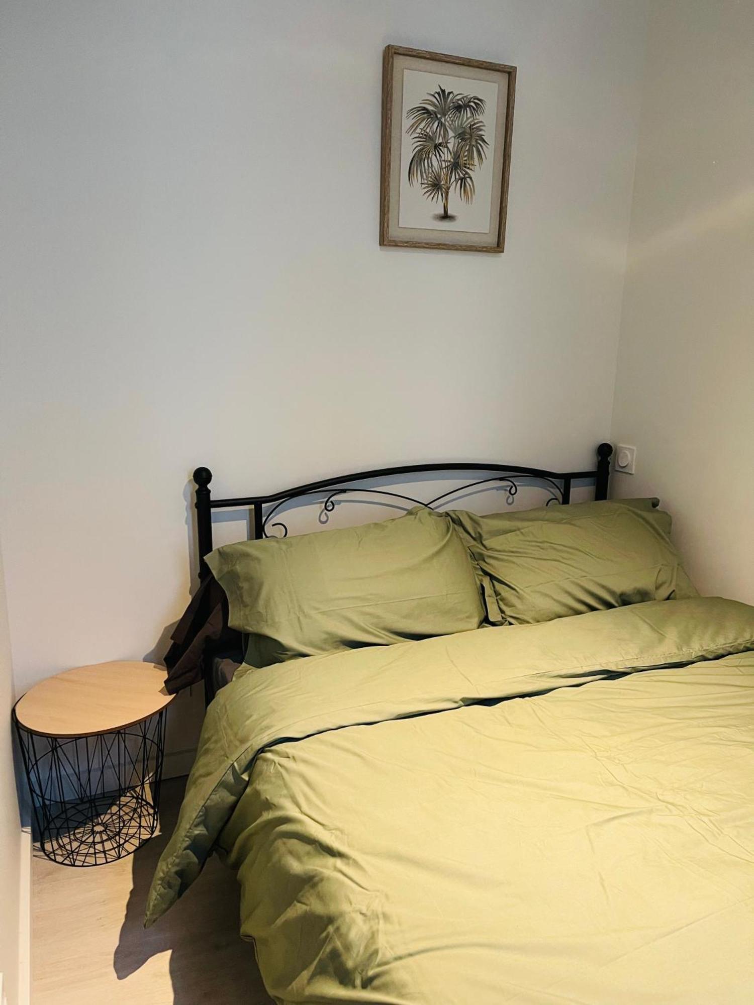 Le Caubous Plein Centre Appartement Calme Avec Chambre Et Cuisine Equipee Bagneres-de-Bigorre Ngoại thất bức ảnh